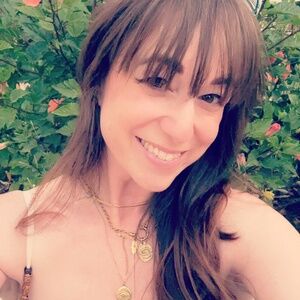 Meet your Posher, Lucy